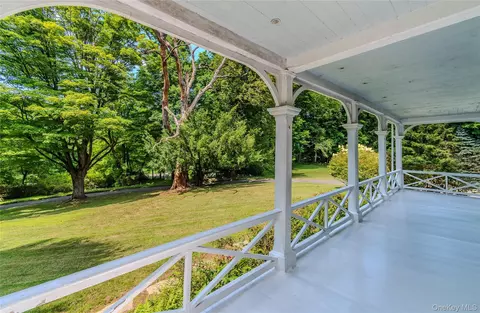 Exterior - 250 Old St Rte 32, Cornwall, NY 10930 photo 10 of 12