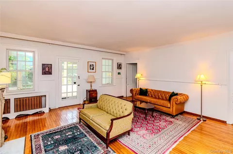 Living - 250 Old St Rte 32, Cornwall, NY 10930 photo 2 of 2