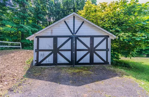 Exterior - 250 Old St Rte 32, Cornwall, NY 10930 photo 12 of 12