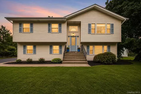 30 Suffern Rd, Ramapo, NY 10931
