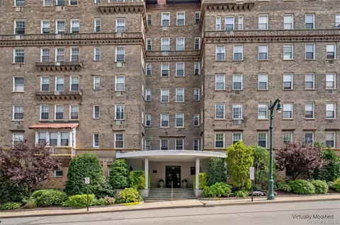 16 N Chatsworth Ave #606, Larchmont, NY 10538