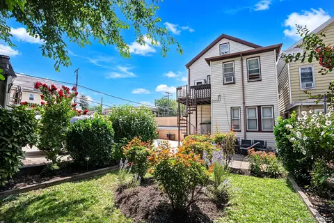 122-15 23rd Ave, New York, NY 11356