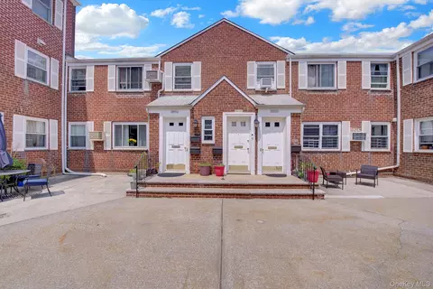 254-13 A 74th Ave #GV64-H4-1160, Glen Oaks, NY 11004