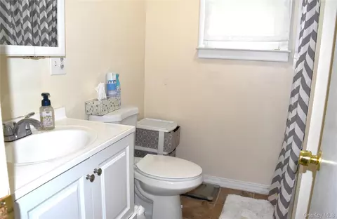 Bath - 14 Perry Rd, Cornwall, NY 12518 photo 1 of 2