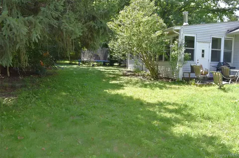 Exterior - 14 Perry Rd, Cornwall, NY 12518 photo 4 of 4