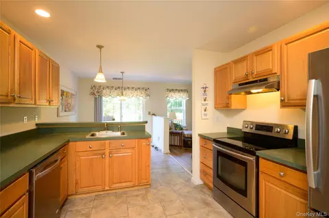 Kitchen - 66 Tee Ln, Red Hook, NY 12571 photo 1 of 2