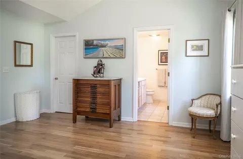 Entry Way - 66 Tee Ln, Red Hook, NY 12571 photo 1 of 1