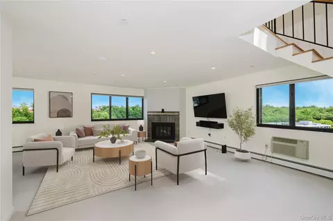 50 Dekalb Ave #E10, White Plains, NY 10603