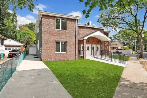 143-86 232nd St, Laurelton, NY 11413