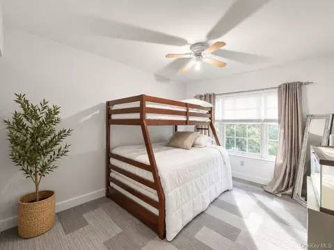 Bedroom - 182 Benefield Blvd, Peekskill, NY 10566 photo 4 of 4