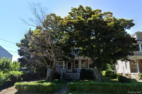 196 Elm St, New Rochelle, NY 10805