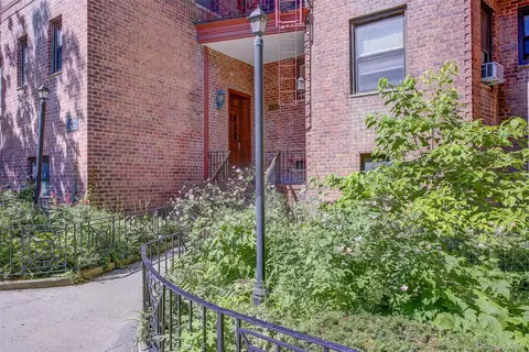 34-20 78th St #4J, Jackson Heights, NY 11372