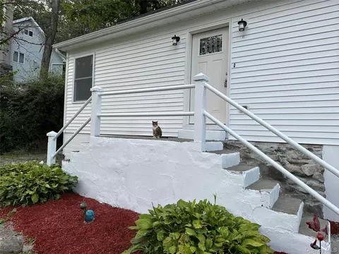 11 Sylvan Trl, Monroe, NY 10950