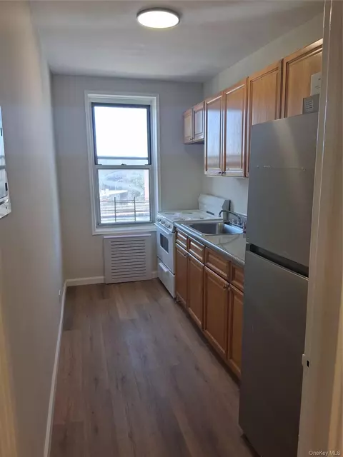 2235 Cruger Ave #5F, New York, NY 10467