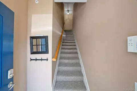Entry Way - 93 Millie Ct, Patchogue, NY 11772 photo 1 of 3