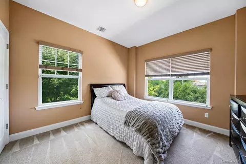 Bedroom - 93 Millie Ct, Patchogue, NY 11772 photo 2 of 4