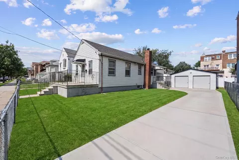 240 Buttrick Ave, New York, NY 10465