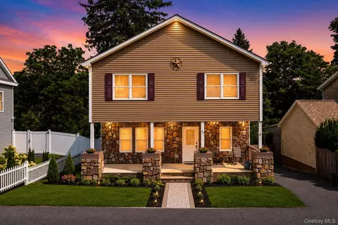 30 High St, Minisink, NY 10988
