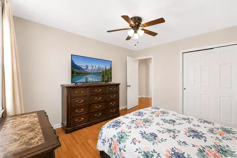 Bedroom - 71 Barton Ave, Patchogue, NY 11772 photo 4 of 10