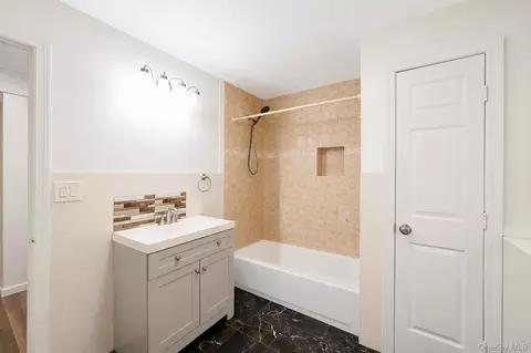 Bath - 71 Barton Ave, Patchogue, NY 11772 photo 1 of 4