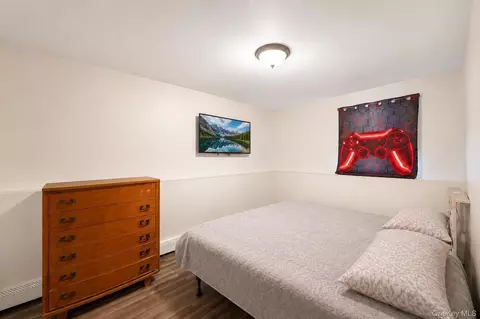 Bedroom - 71 Barton Ave, Patchogue, NY 11772 photo 7 of 10