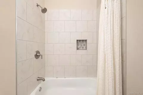 Bath - 71 Barton Ave, Patchogue, NY 11772 photo 3 of 4