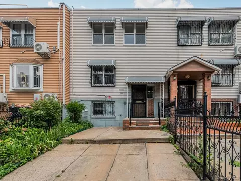 1060 Fox St, New York, NY 10459