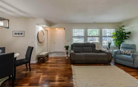 Other - 6 Burnham Ct, Fishkill, NY 12524 photo 7 of 11
