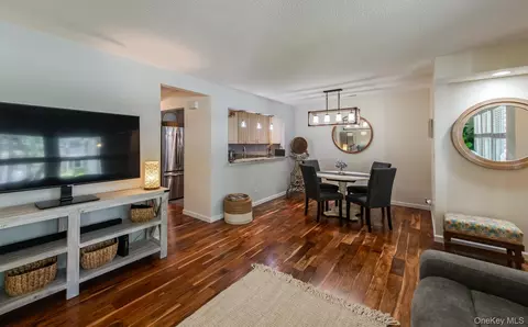 Other - 6 Burnham Ct, Fishkill, NY 12524 photo 5 of 11