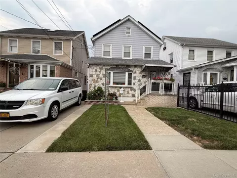 9446 214th Pl, New York, NY 11428