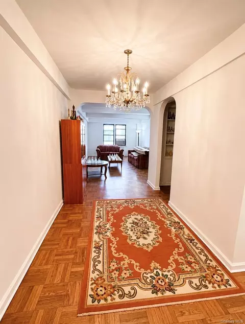 420 W 206th St #3G, New York, NY 10034