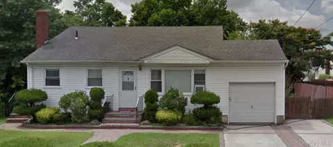 187 Urban Ave, North Hempstead, NY 11590