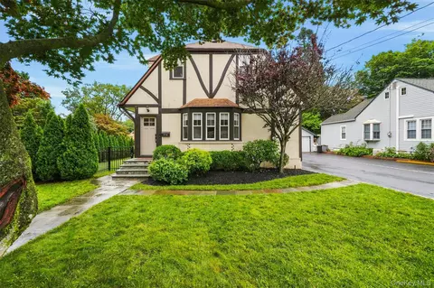 356 Marietta Ave, Mount Pleasant, NY 10532
