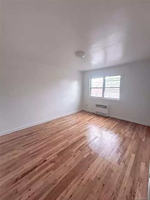 148-39 58th Ave, Flushing, NY 11355 photo 4