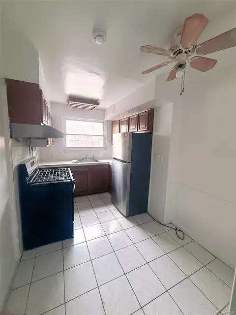 148-39 58th Ave, Flushing, NY 11355 photo 9