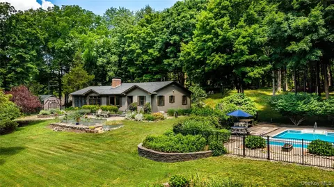 50 Field Rd, Clinton, NY 12514
