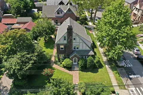 View/Area - 159-02 28th Ave, Flushing, NY 11358 photo 1 of 8