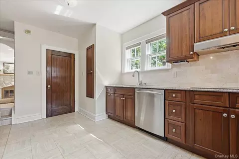 Other - 159-02 28th Ave, Flushing, NY 11358 photo 4 of 9