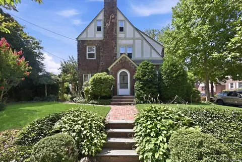 Exterior - 159-02 28th Ave, Flushing, NY 11358 photo 2 of 12