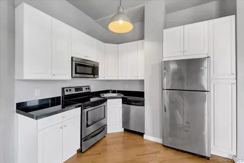 Kitchen - 135 Main St #201, Ossining, NY 10562 photo 1 of 1