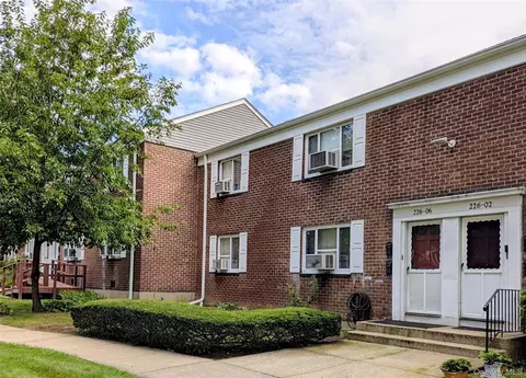 226-06 Manor Rd #7-3, New York, NY 11427