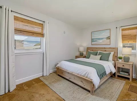 Bedroom - 117 Main Ave, Mastic, NY 11950 photo 1 of 5