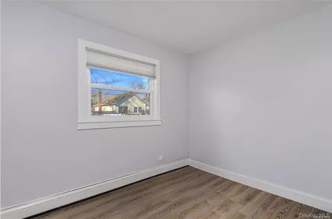 Bedroom - 117 Main Ave, Mastic, NY 11950 photo 5 of 5