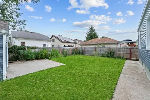 Exterior - 2 Fordham Pl, Hempstead, NY 11550 photo 1 of 3