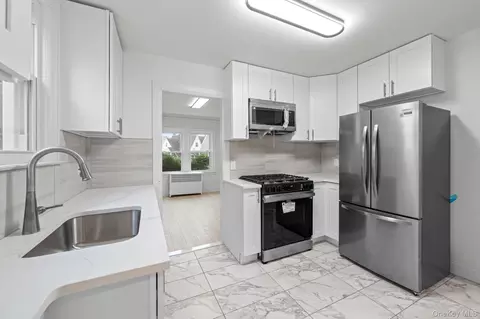 Entry Way - 2 Fordham Pl, Hempstead, NY 11550 photo 1 of 1