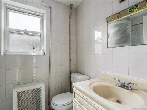 Bath - 55-03 137th St, Flushing, NY 11355 photo 1 of 2