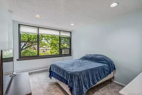 Bedroom - 162-10 Powells Cove Blvd #7D, Whitestone, NY 11357 photo 1 of 5