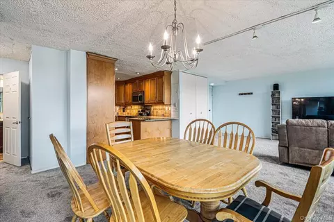 Dining - 162-10 Powells Cove Blvd #7D, Whitestone, NY 11357 photo 2 of 2