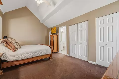 Bedroom - 4001 Hickory Ct, Peekskill, NY 10566 photo 3 of 3