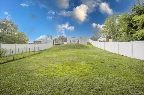 Exterior - 32 Peter Cooper Dr, Poughkeepsie, NY 12601 photo 7 of 8